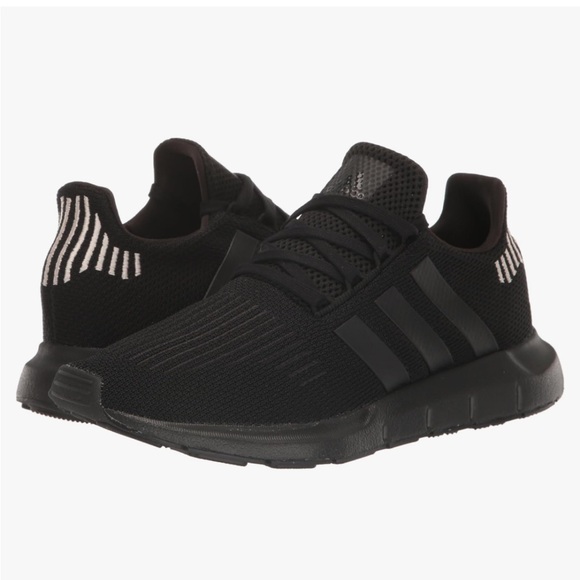 adidas Women's Swift Run Sneaker Size 9 - Picture 2 of 10